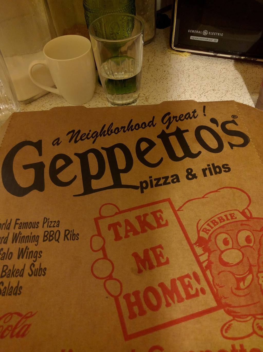 Geppettos | restaurant | 4312 Ridge Rd, Cleveland, OH 44144, USA | 2164591133 OR +1 216-459-1133