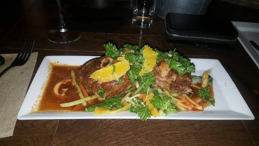 Restaurant LAngéluc | restaurant | 480 Rue Saint-Denis, Saint-Alexandre, QC J0J 1S0, Canada | 4503464393 OR +1 450-346-4393