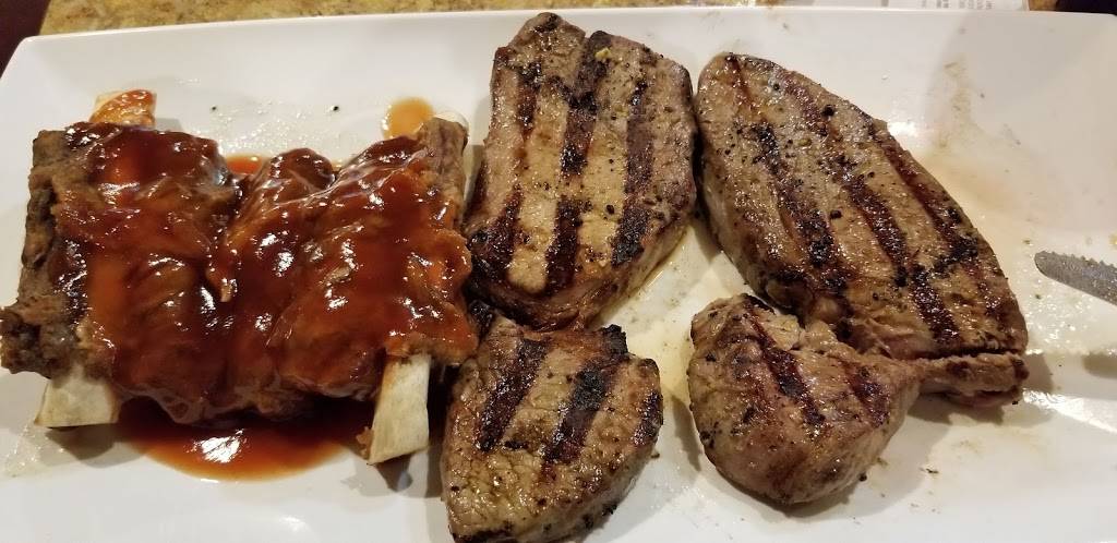 Benjamins Family Dining | restaurant | 2372 IN-163, Clinton, IN 47842, USA | 7658323122 OR +1 765-832-3122