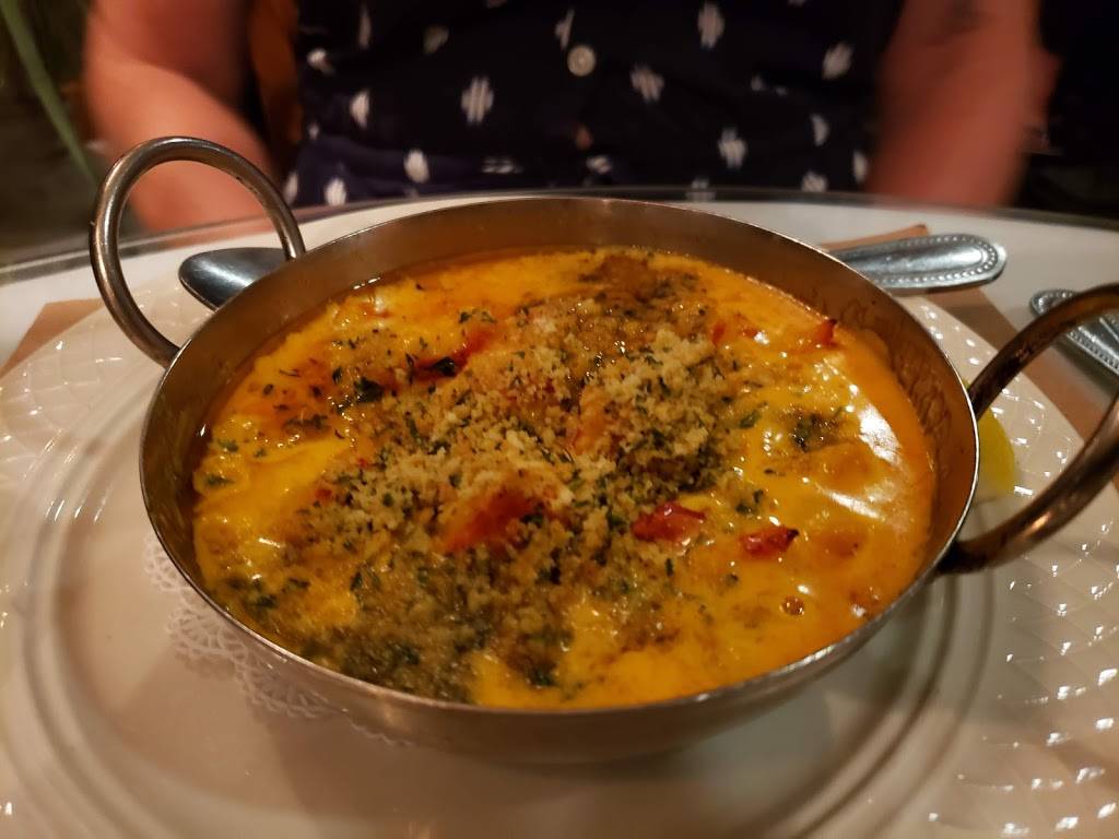 Dolphin Restaurant | restaurant | 3250 Main St, Barnstable, MA 02630, USA | 5083626610 OR +1 508-362-6610