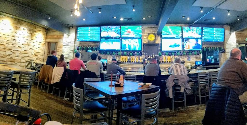 The Brew Kettle Amherst | restaurant | 300 Church St, Amherst, OH 44001, USA | 4409842739 OR +1 440-984-2739