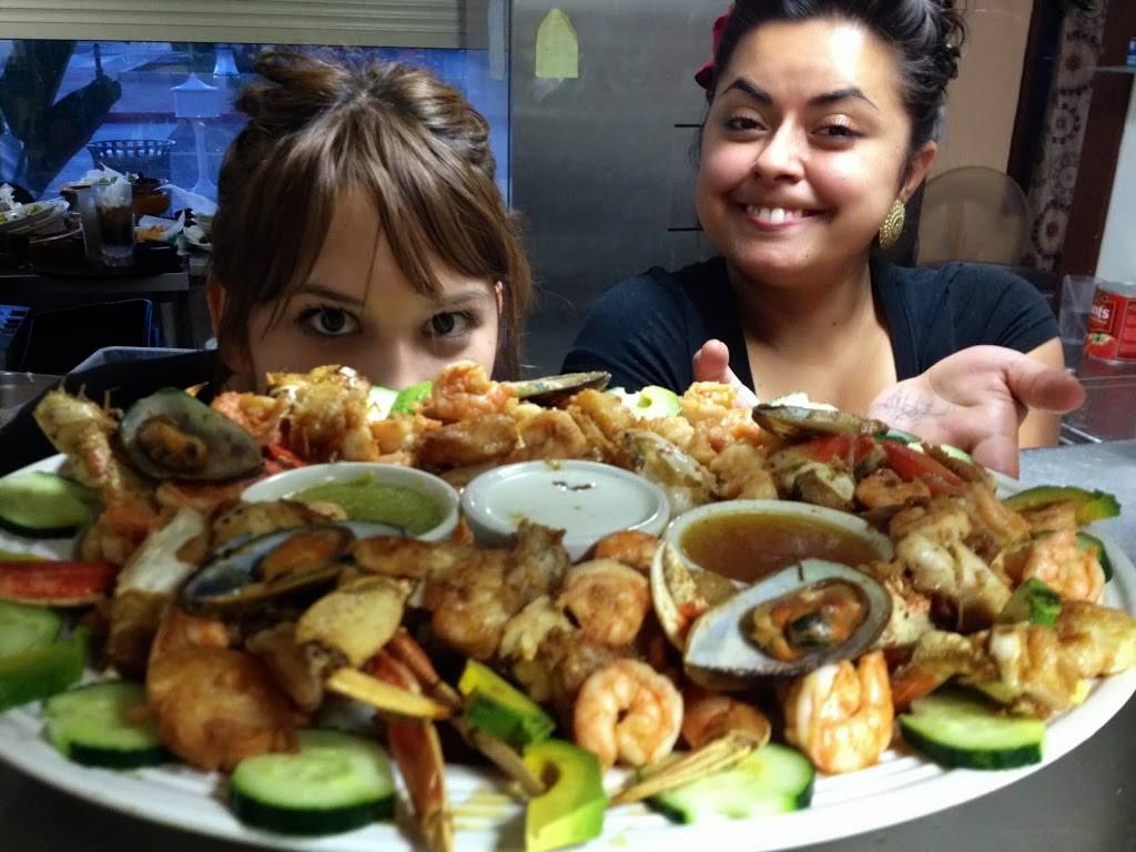 Tarasco Restaurant | restaurant | 539 S D St, Perris, CA 92570, USA | 9516576353 OR +1 951-657-6353