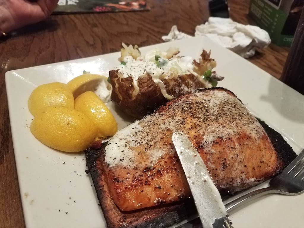 OCharley’s Restaurant & Bar | restaurant | 3446 Village Dr, Middletown, OH 45005, USA | 5134236394 OR +1 513-423-6394