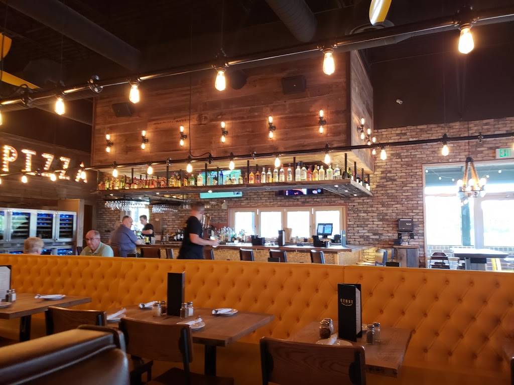 Crust Wood Fired Pizza | restaurant | 1097 N Main St, Summerville, SC 29483, USA | 8432858819 OR +1 843-285-8819