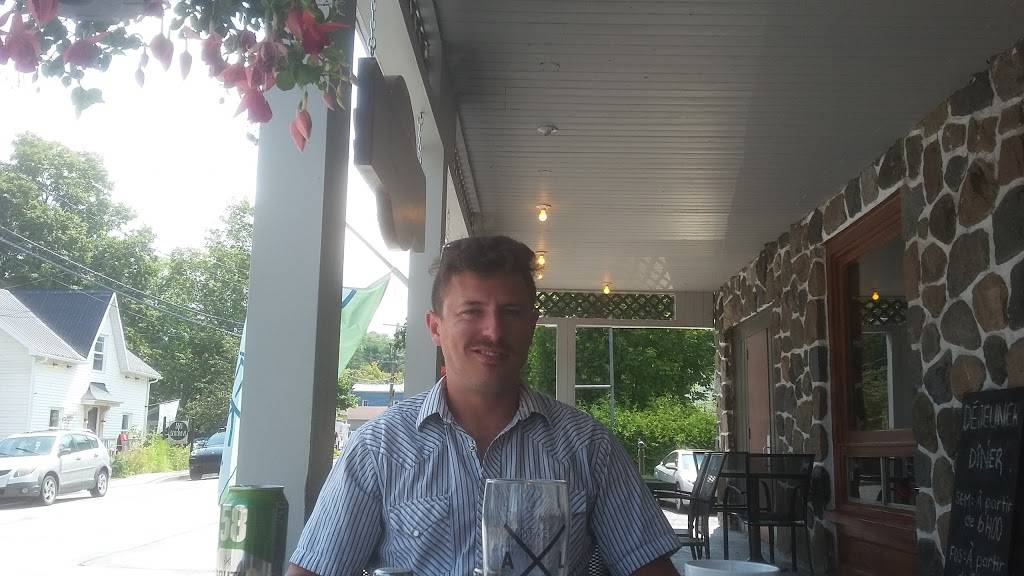 La Cueillette | restaurant | 32 Rue Principale, Frelighsburg, QC J0J 1C0, Canada | 4502985138 OR +1 450-298-5138