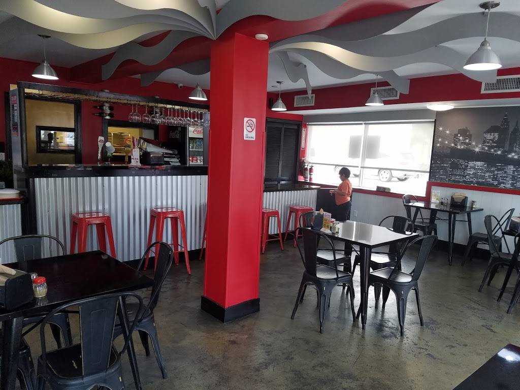 Pronto New York Style Pizza | restaurant | 300 S Federal Hwy, Dania Beach, FL 33004, USA | 9544046873 OR +1 954-404-6873