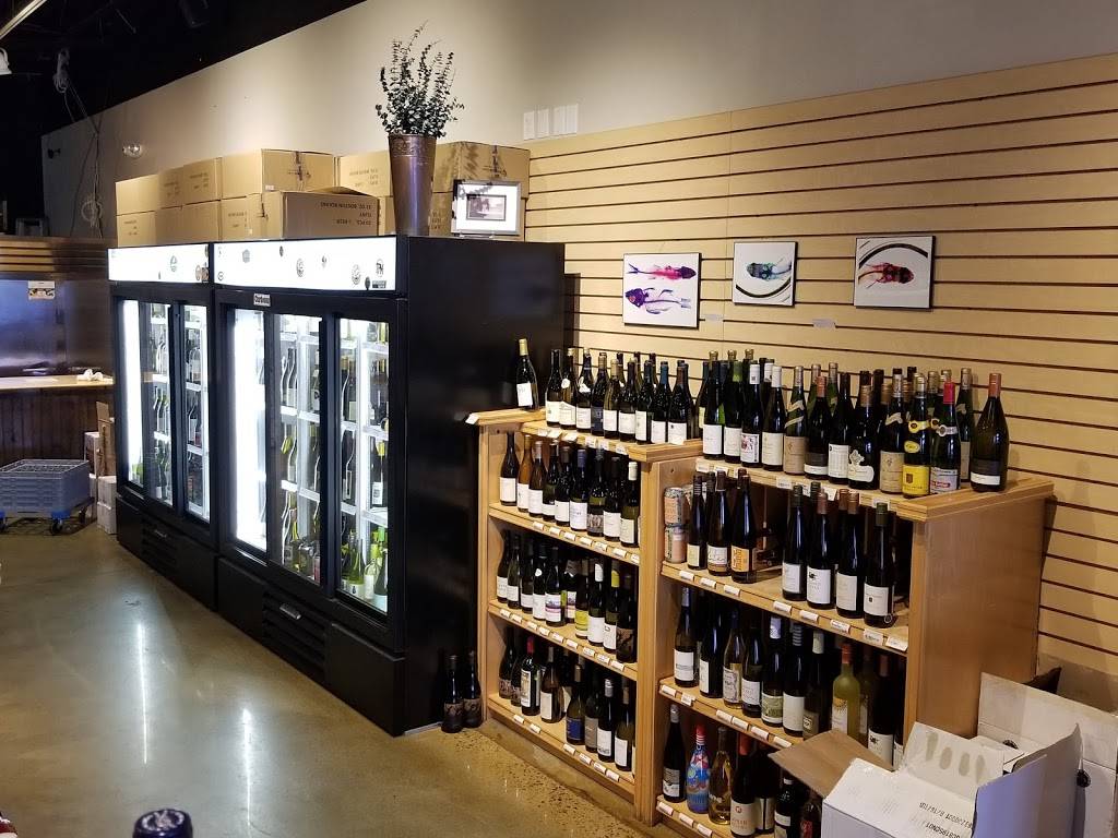 Vin205 Bistro | restaurant | 205 S Stratford Rd N1, Winston-Salem, NC 27103, USA | 3367658175 OR +1 336-765-8175