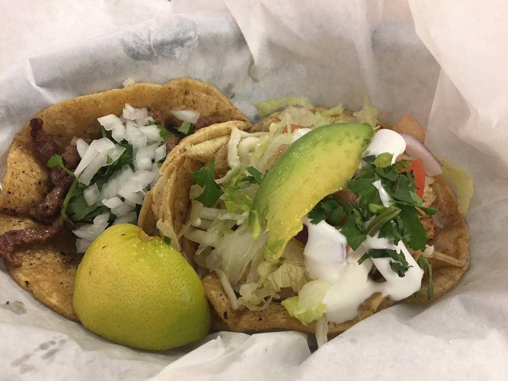 La Riviera Maya Mexican Restaurant | restaurant | 8104 National Turnpike, Louisville, KY 40214, USA | 5023613566 OR +1 502-361-3566