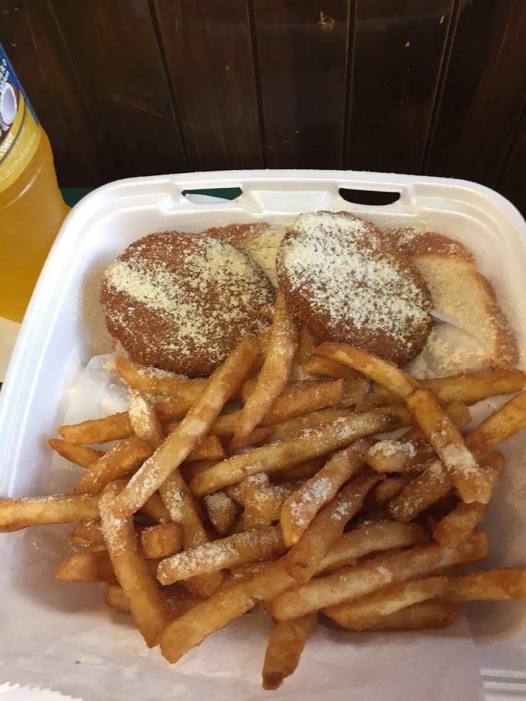 Mr. Ds Fish and Chicken | restaurant | 1860 Centre Ave, Pittsburgh, PA 15219, USA | 4122814141 OR +1 412-281-4141