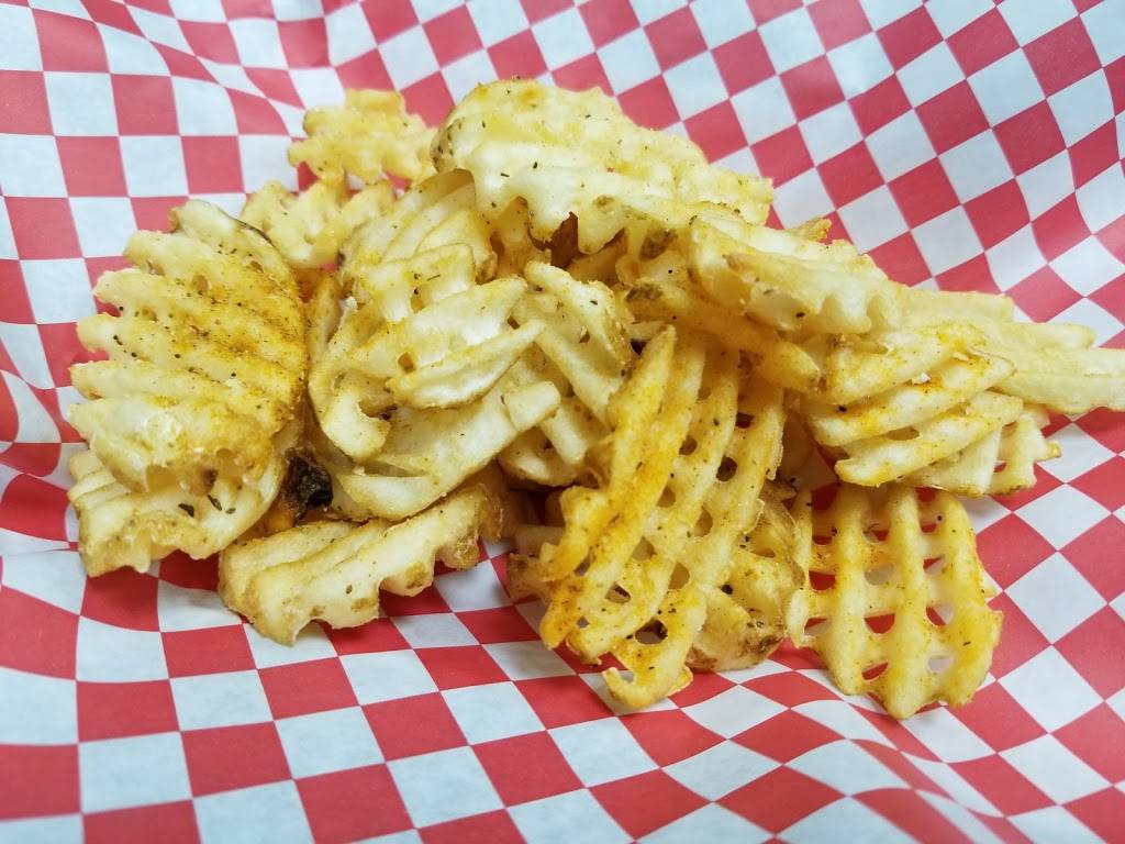 Reel-Reel Seafood & Wings Wallisville | restaurant | 15119 Wallisville Rd Ste 500, Houston, TX 77049, USA | 8322953491 OR +1 832-295-3491