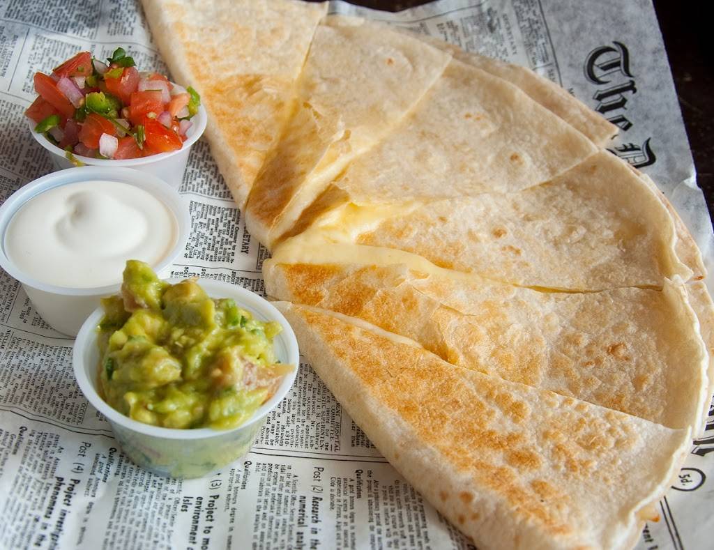 Vintage Bar | night club | 1449 W Taylor St, Chicago, IL 60607, USA | 3125263647 OR +1 312-526-3647