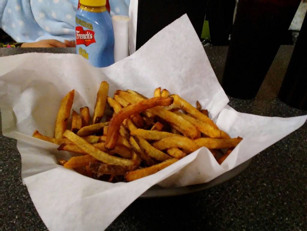 Js Restaurant | restaurant | 6435 McCart Ave, Fort Worth, TX 76133, USA | 8173611515 OR +1 817-361-1515