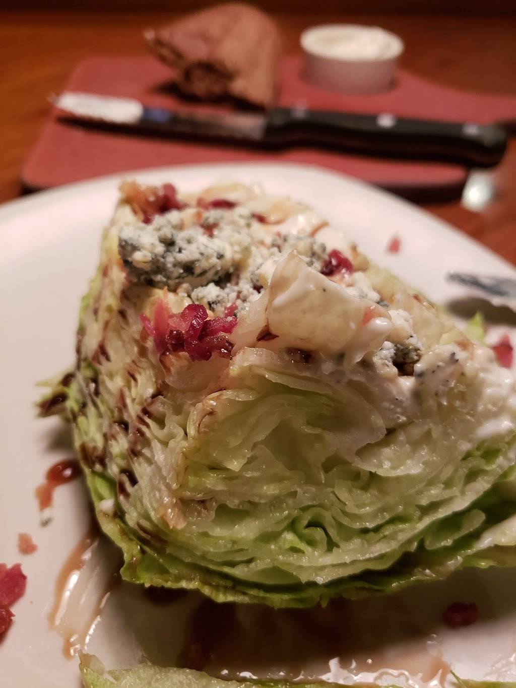 Outback Steakhouse | restaurant | 7000 E Mayo Blvd, Phoenix, AZ 85054, USA | 4805380122 OR +1 480-538-0122