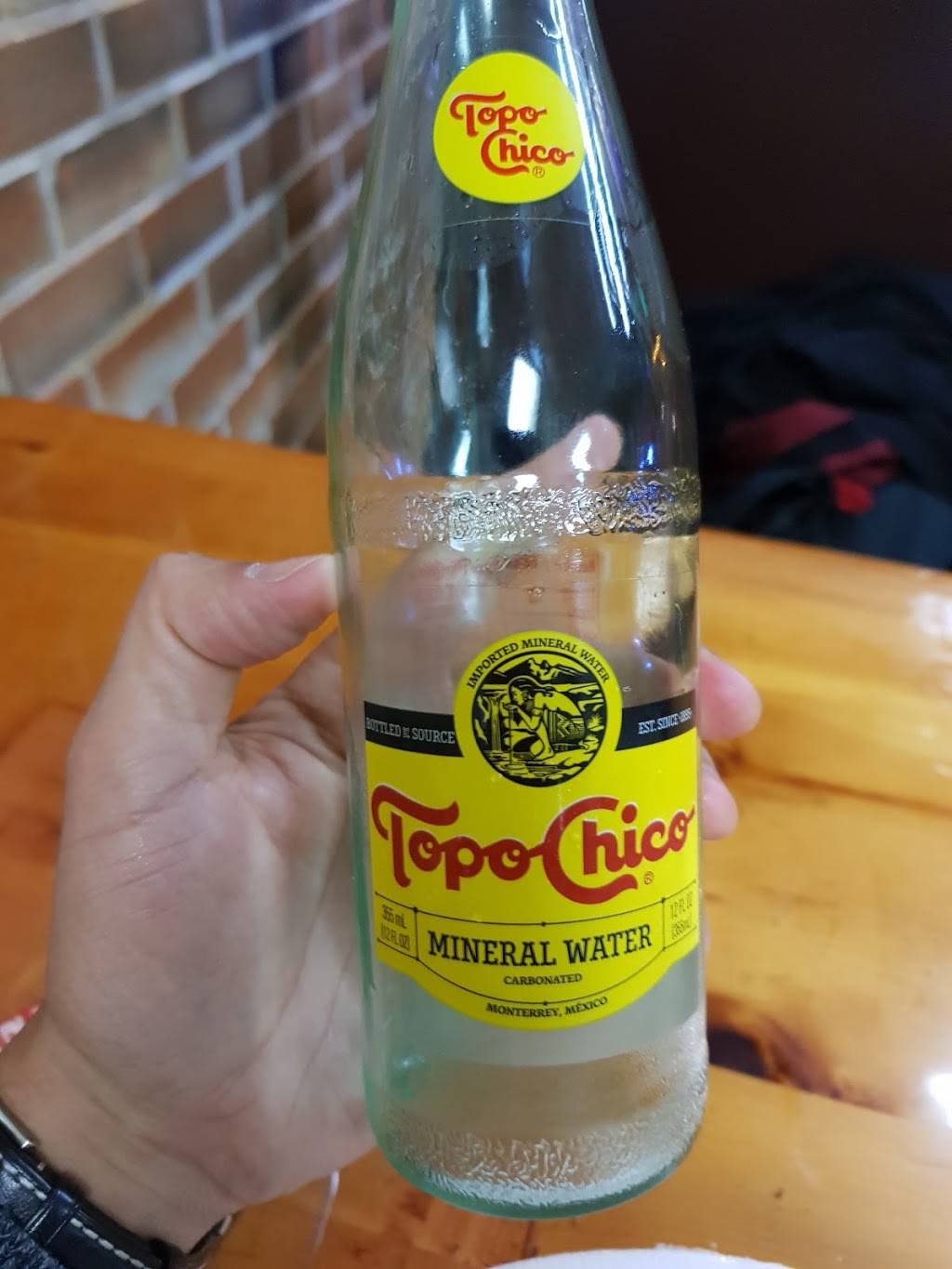 Taco & Burrito Express | restaurant | 2540 N Halsted St, Chicago, IL 60614, USA | 7739298867 OR +1 773-929-8867