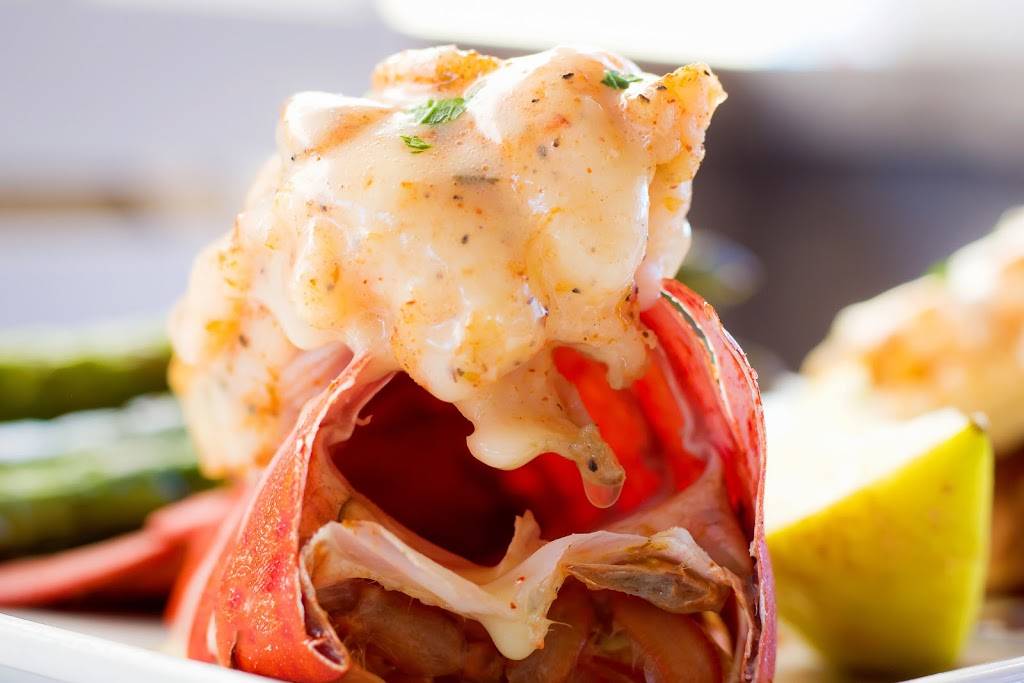 Latitude Seafood Co. Richmond | restaurant | 9216 Stony Point Pkwy # 148, Richmond, VA 23235, USA | 8047298441 OR +1 804-729-8441