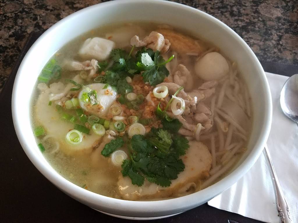 Manoras Thai Cuisine | restaurant | 1600 Folsom St, San Francisco, CA 94103, USA | 4158616224 OR +1 415-861-6224