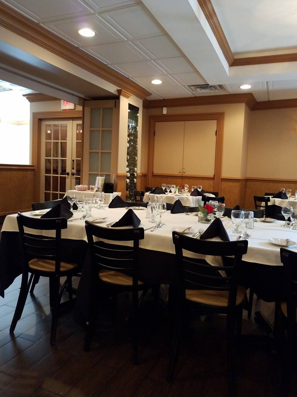 Tony Da Caneca | restaurant | 72 Elm Rd, Newark, NJ 07105, USA | 9735896882 OR +1 973-589-6882