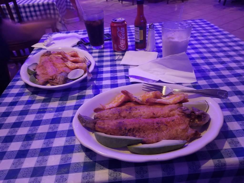 Latino Continental | restaurant | 1160 Montauk Hwy, Patchogue, NY 11772, USA | 6316273172 OR +1 631-627-3172