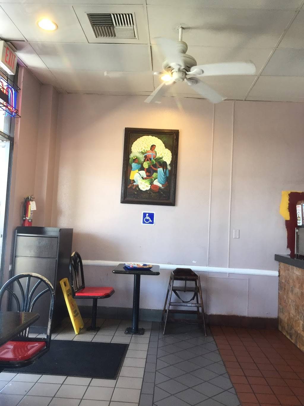 Palominos Mexican & Seafood | restaurant | 3860 Convoy St, San Diego, CA 92111, USA | 8582794025 OR +1 858-279-4025