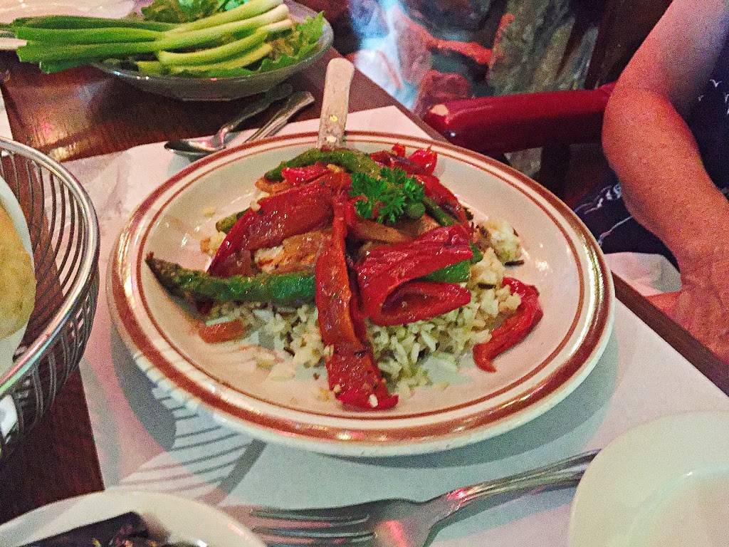 Heritage House | restaurant | 21225 US-14, Harvard, IL 60033, USA | 8159436153 OR +1 815-943-6153