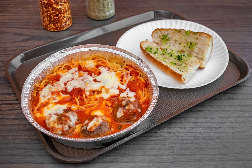 Riossi | restaurant | 1901 Lexington Ave, New York, NY 10035, USA | 6465591300 OR +1 646-559-1300