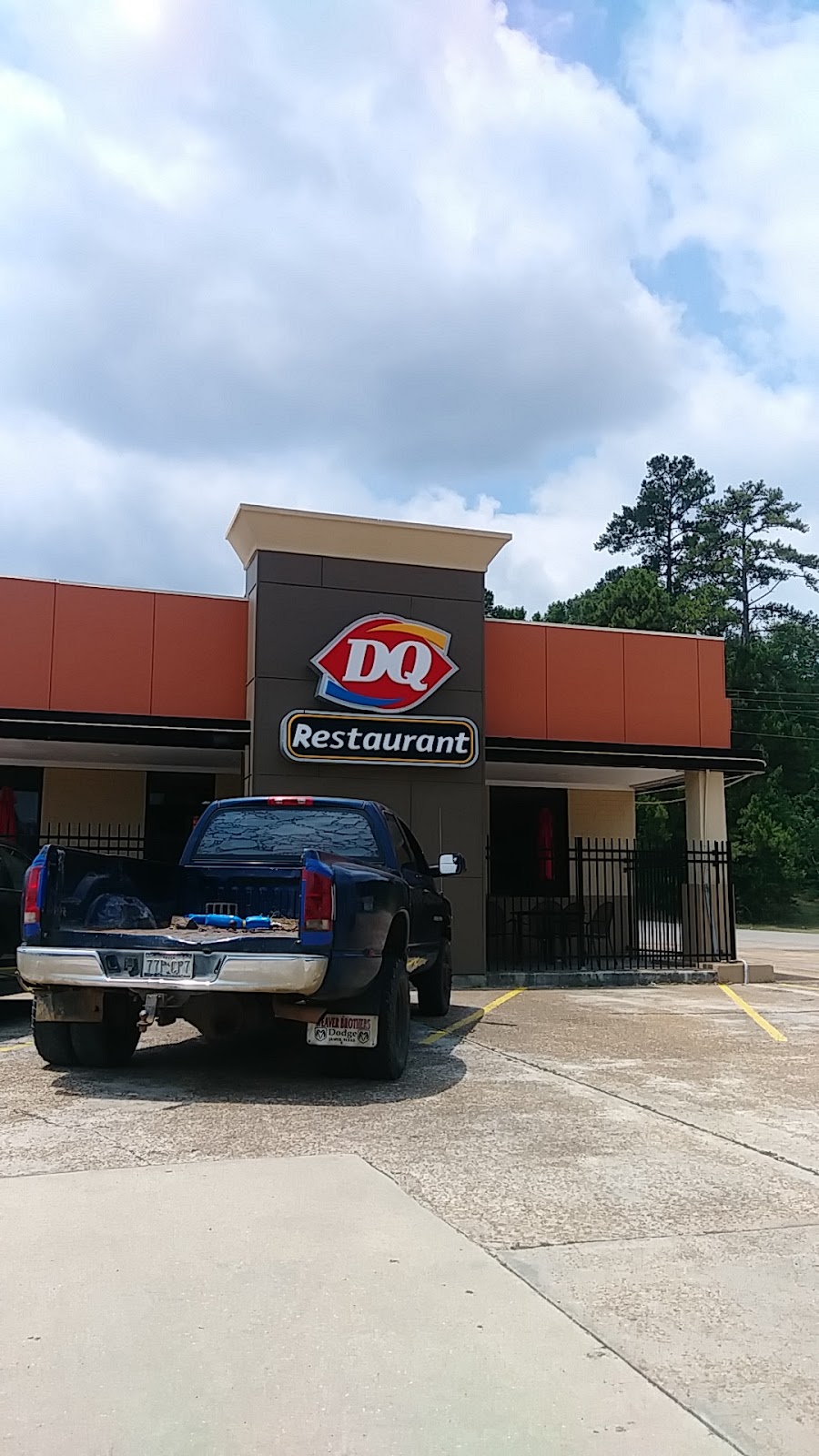 Dairy Queen | restaurant | 709 Court St, Newton, TX 75966, USA | 4093798583 OR +1 409-379-8583