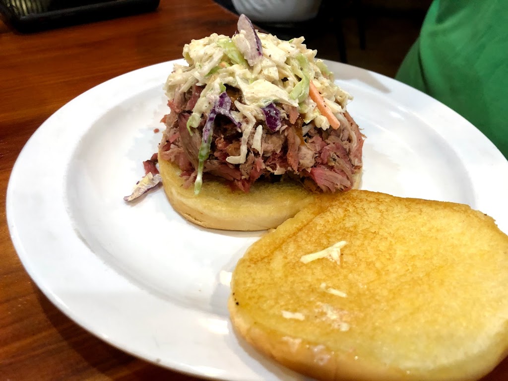 K Ts Smokehouse BBQ | restaurant | 406 E Main St, Gassville, AR 72635, USA | 8704355080 OR +1 870-435-5080