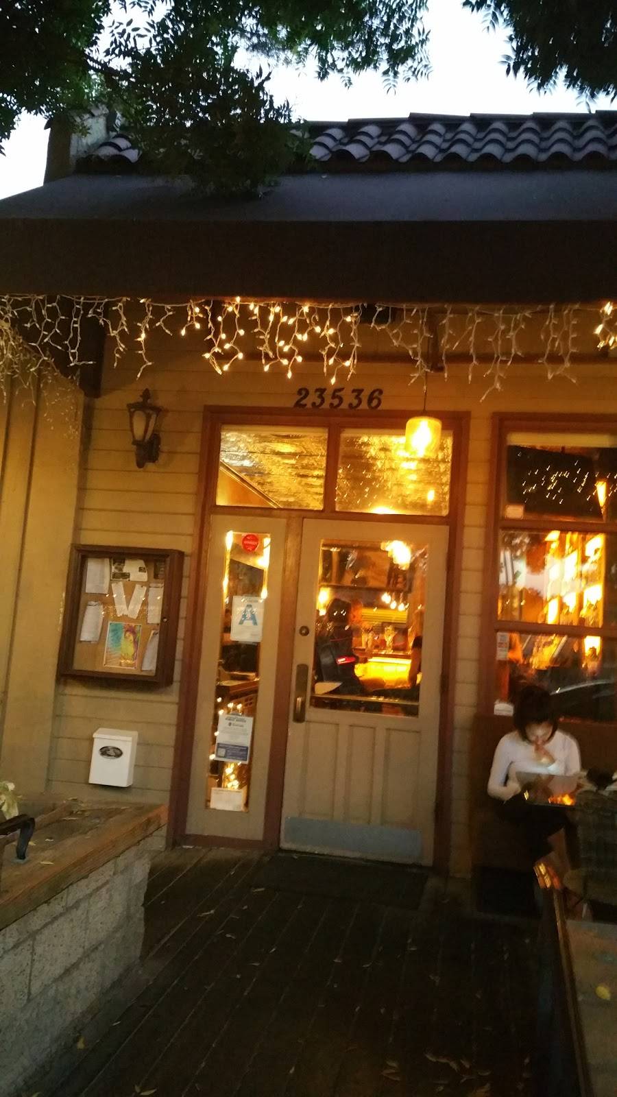 The Six Chow House | restaurant | 23536 Calabasas Rd, Calabasas, CA 91302, USA | 8182226969 OR +1 818-222-6969