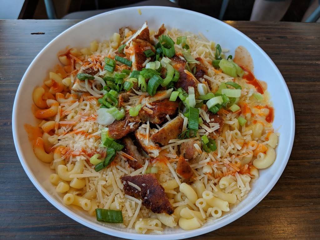 Noodles and Company | restaurant | 832 Queen St, Southington, CT 06489, USA | 8604263500 OR +1 860-426-3500