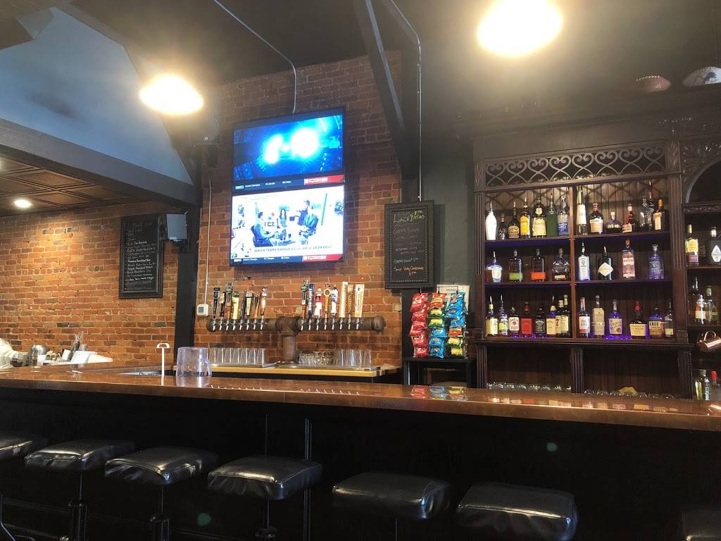 Copper Athletic Club | restaurant | 133 W Michigan Ave, Marshall, MI 49068, USA | 2697815400 OR +1 269-781-5400