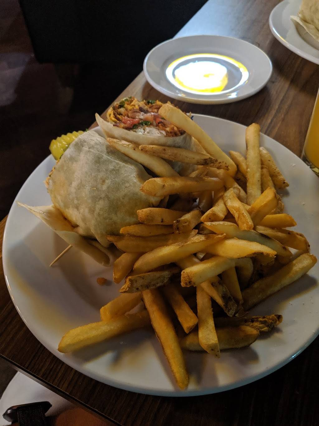 HARP + BARD Restaurant & bar | restaurant | 1099 Dorchester Ave, Dorchester, MA 02125, USA | 6172652893 OR +1 617-265-2893