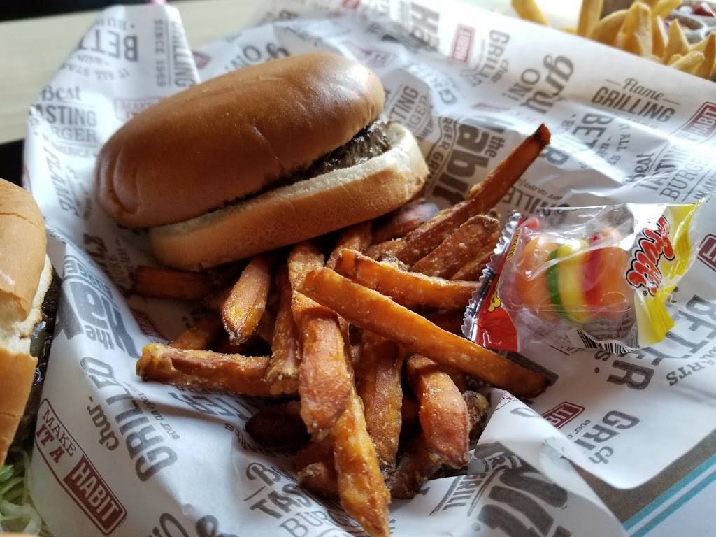 The Habit Burger Grill | meal takeaway | 43830 Pacific Commons Blvd, Fremont, CA 94538, USA | 5102521530 OR +1 510-252-1530