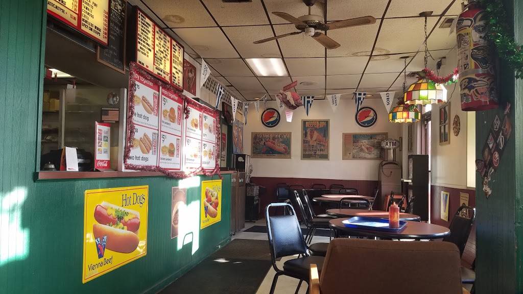 Lilys | restaurant | 615 N Cedar Lake Rd, Round Lake, IL 60073, USA | 8475463510 OR +1 847-546-3510