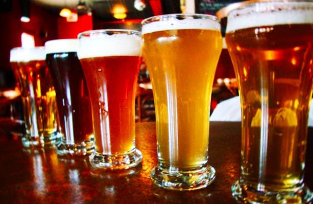 Sushi On The Fly Cuisine, Beer Garden And Sports Bar | restaurant | 5000 W International Airport Rd, Anchorage, AK 99502, USA | 9073378744 OR +1 907-337-8744