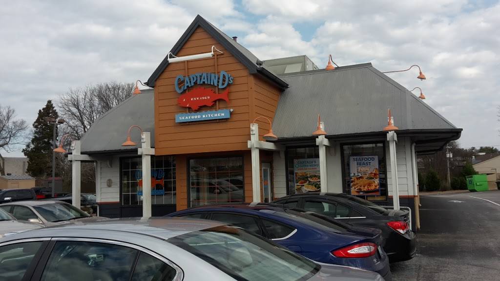 Captain Ds | restaurant | 2634 Scottsville Rd, Bowling Green, KY 42101, USA | 2707813485 OR +1 270-781-3485