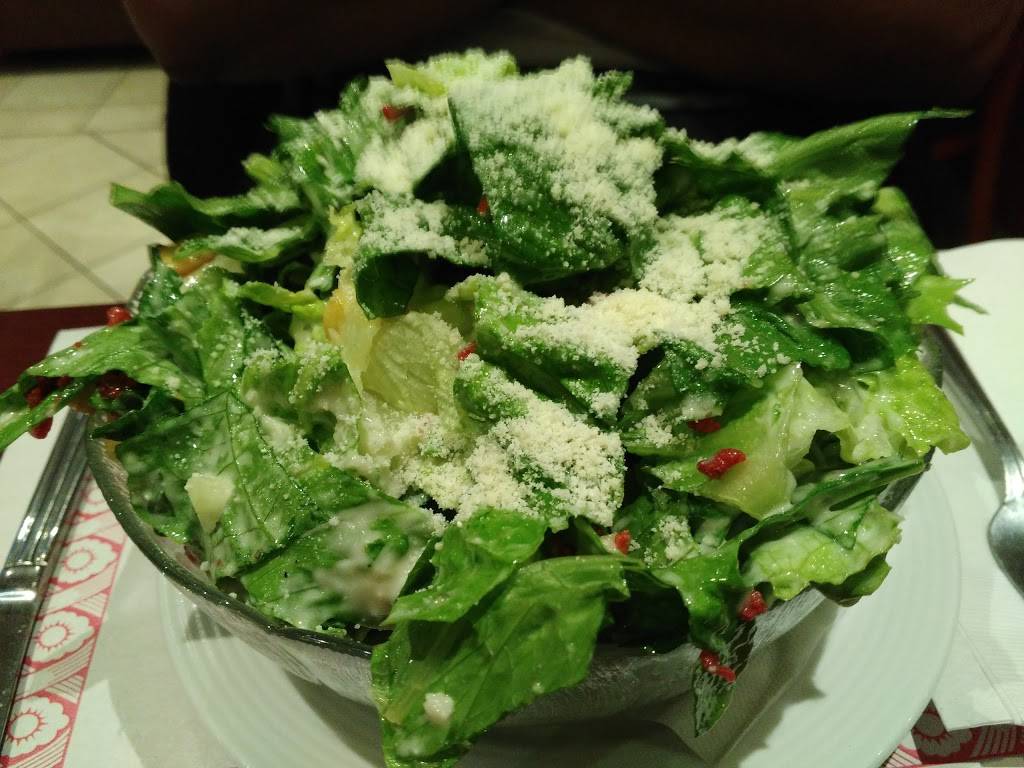 Lachine Arena Pizza & Bar-B-Q | restaurant | 2505 Rue Provost, Lachine, QC H8S 1R2, Canada | 5146376729 OR +1 514-637-6729