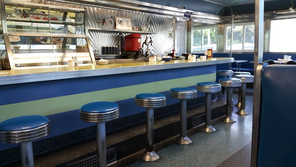 Mill Pond Diner | restaurant | 2571 Cranberry Hwy, Wareham, MA 02571, USA | 5082959688 OR +1 508-295-9688