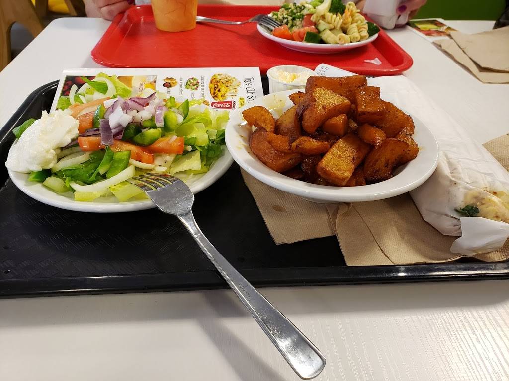 Shish taco grill | restaurant | 249 Rue Principale, Granby, QC J2G 5C7, Canada | 4503050293 OR +1 450-305-0293