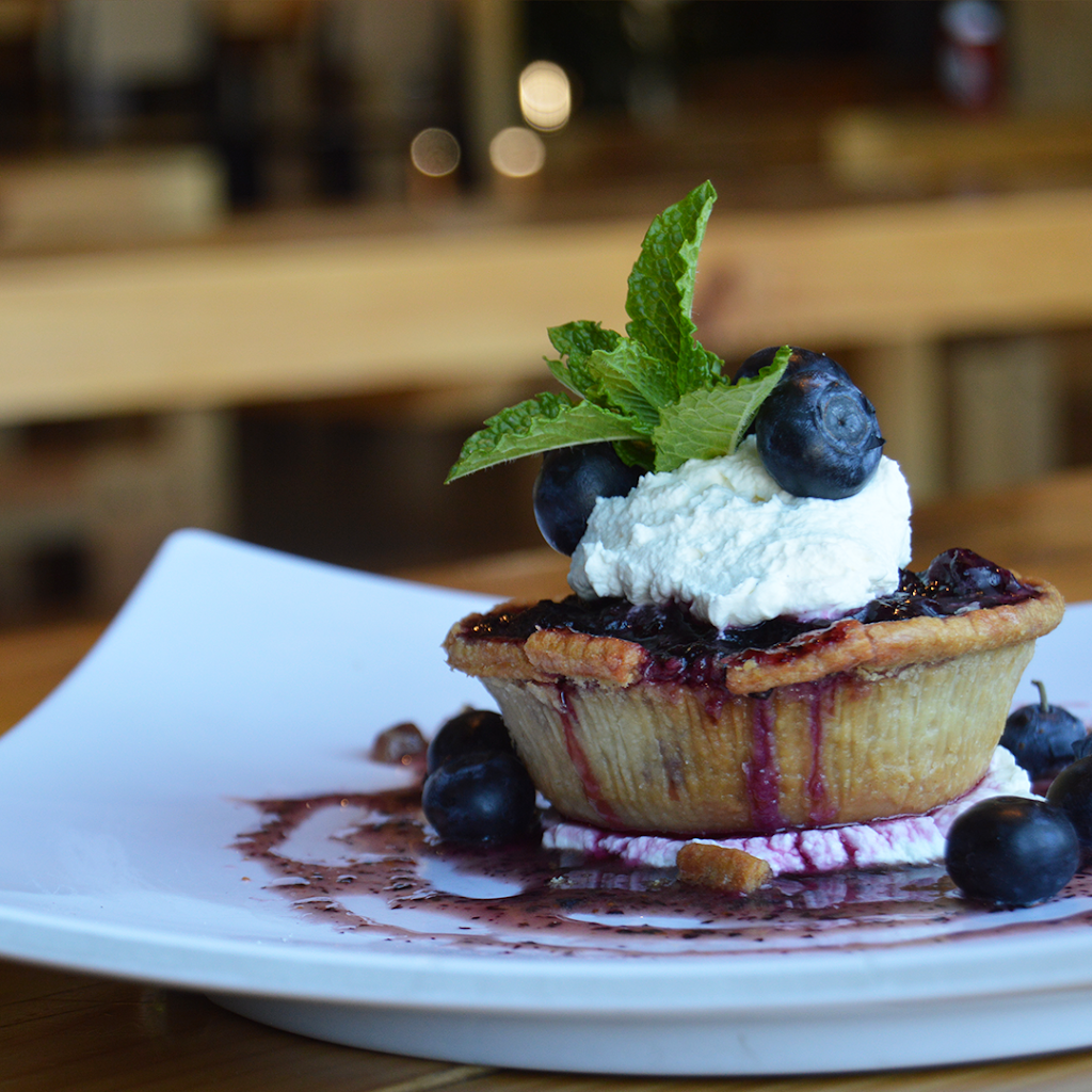 Three Notchd Craft Kitchen & Brewery | restaurant | 520 2nd St SE, Charlottesville, VA 22902, USA | 4349563141 OR +1 434-956-3141