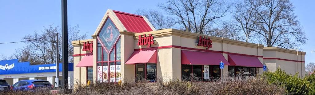 Arbys | restaurant | 615 W Main St, Benton, IL 62812, USA | 6184358183 OR +1 618-435-8183