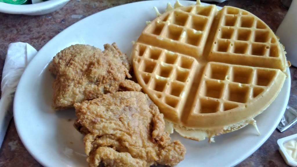 Capitol Pancake House | cafe | 802 Capitol Landing Rd, Williamsburg, VA 23185, USA | 7575641238 OR +1 757-564-1238