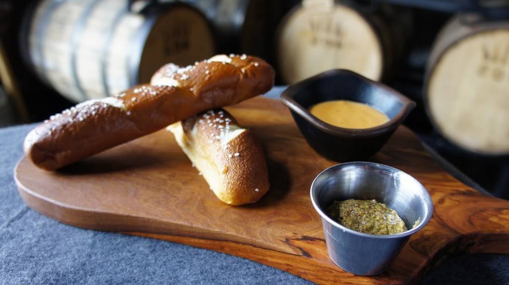 Taproom & Kitchen at Royal Docks Brewing Co. | restaurant | 7162 Fulton Dr NW, Canton, OH 44718, USA | 3303539103 OR +1 330-353-9103