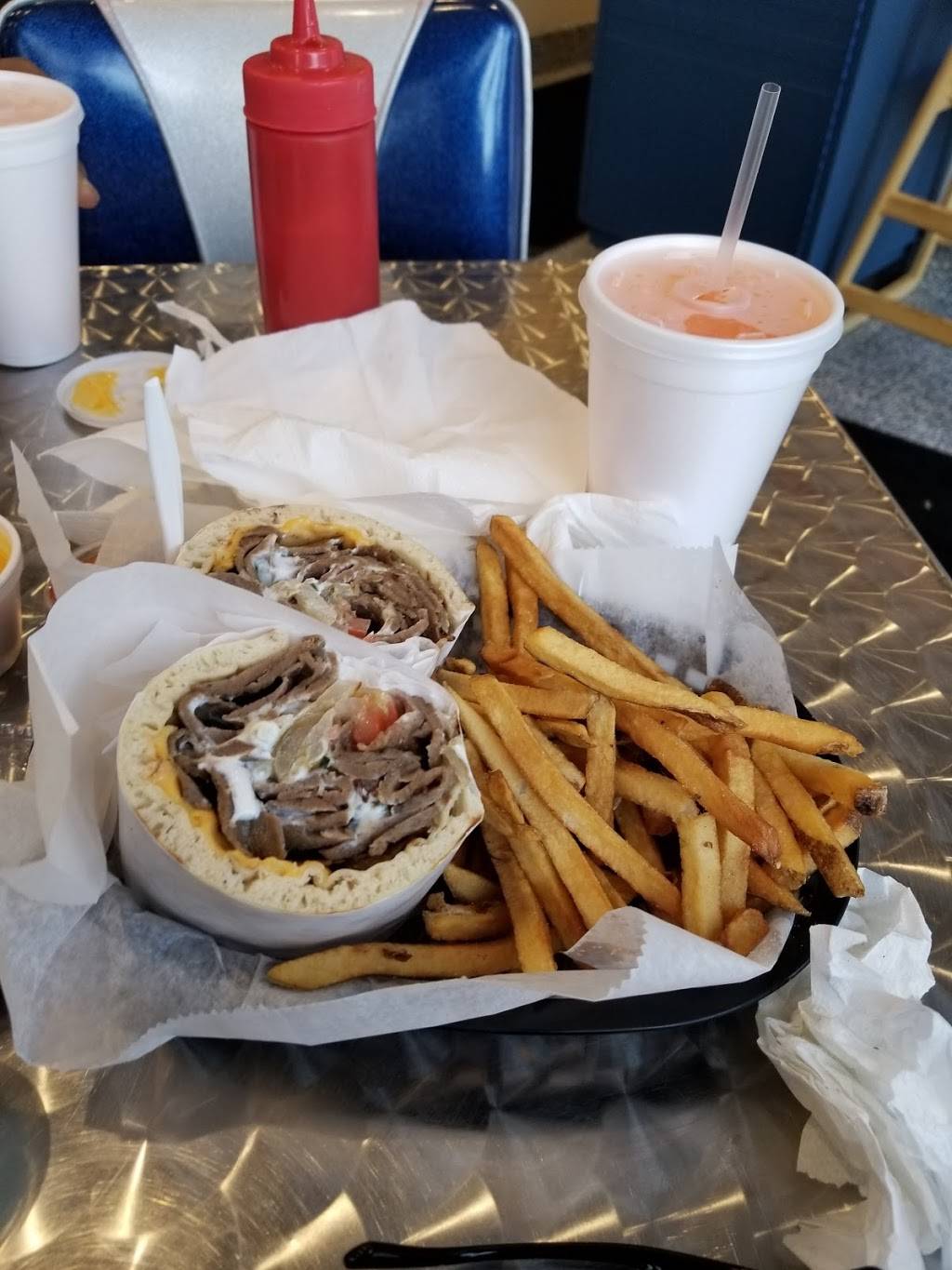 Georges Gyros | restaurant | 2330, 2500 Martin Luther King Jr Dr, North Chicago, IL 60064, USA | 8476727830 OR +1 847-672-7830