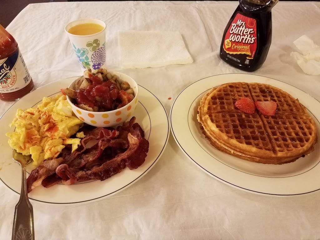 New Africa Cafe | cafe | 1702 47th Ave, Oakland, CA 94601, USA | 5102613296 OR +1 510-261-3296