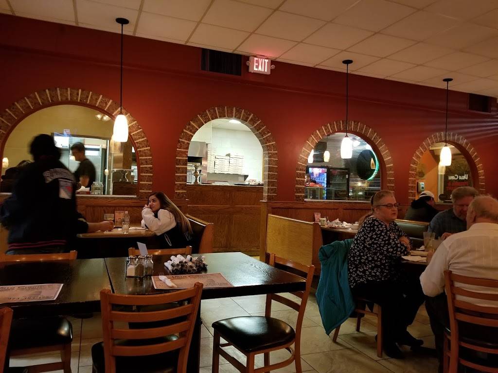 Villa Capri Pizzeria & Restaurant | restaurant | 27 Hampton House Rd, Newton, NJ 07860, USA | 9733831777 OR +1 973-383-1777