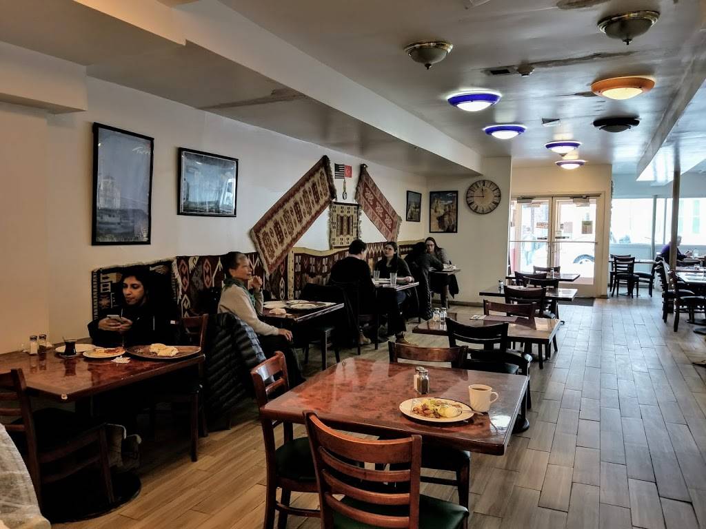 Ali Baba | restaurant | 2243 15th St, Troy, NY 12180, USA | 5182731170 OR +1 518-273-1170