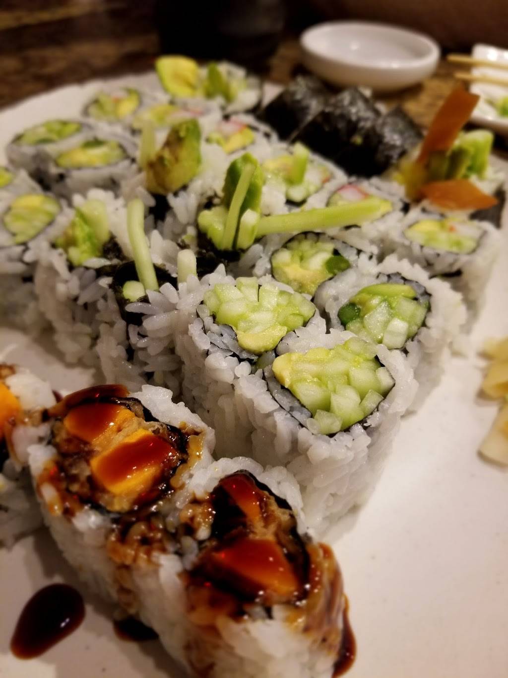 Sushi Land | restaurant | 5903 Dixie Hwy, Village of Clarkston, MI 48346, USA | 2486232555 OR +1 248-623-2555