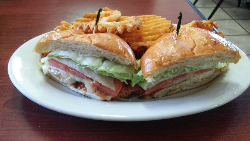 Saroms Southern Kitchen | restaurant | 1901 El Camino Ave, Sacramento, CA 95815, USA | 9165715355 OR +1 916-571-5355