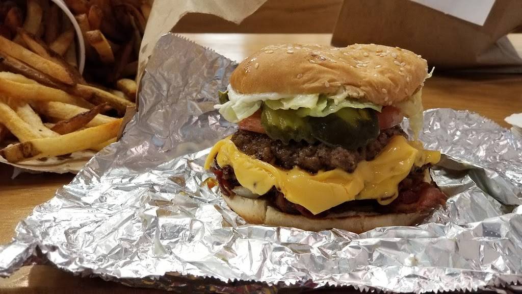 Five Guys | meal takeaway | 9101 Alaking Ct, Walker Mill, MD 20743, USA | 2405326543 OR +1 240-532-6543