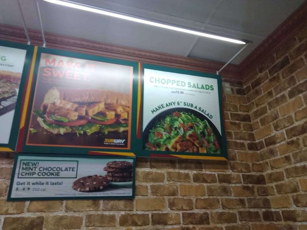 Subway | restaurant | 17 E High St, Oxford, OH 45056, USA | 5132806368 OR +1 513-280-6368